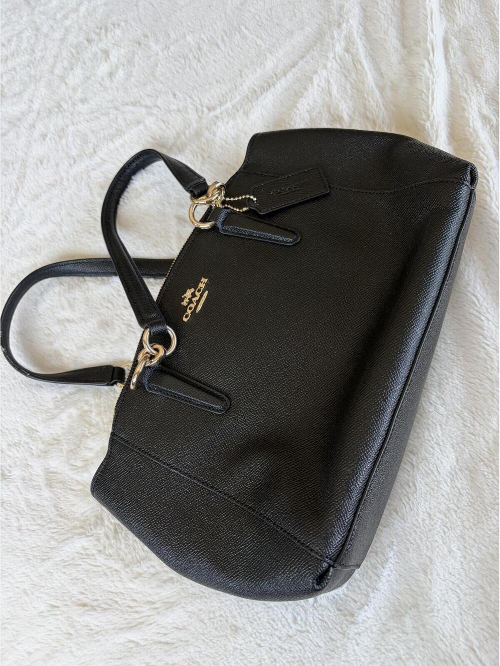 Coach Black Leather Shoulder Bag